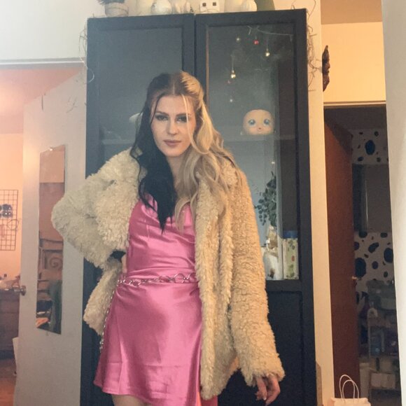 Barbie pink slip dress - Picture 3 of 3